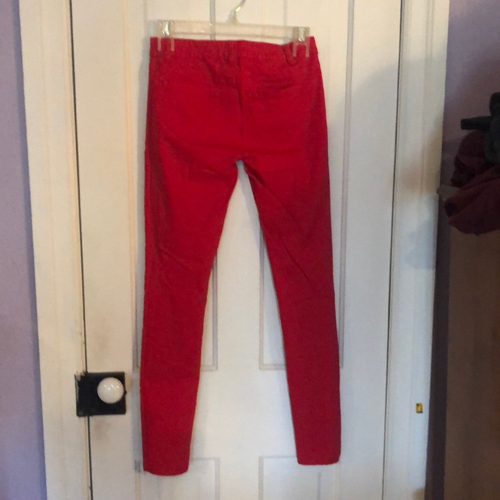 Red pants - Picture 3 of 4